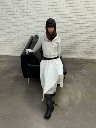 [NeverSeez] Cropped Raw Edge Hooded Zip-Up