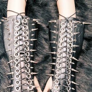 Rivet lace up PU leather gloves