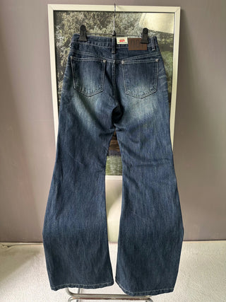 DEEP LOW BOOTSCUT PANTS