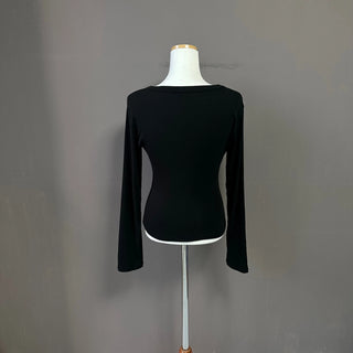 V-NECK SLIM LOOSE TEE
