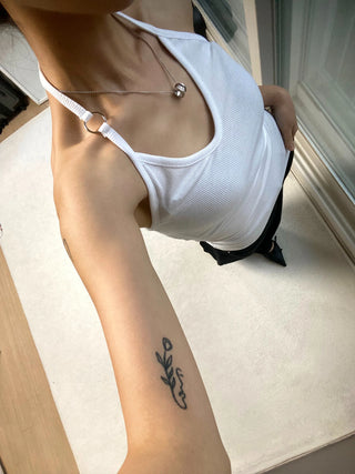 V-RING SLEEVELESS