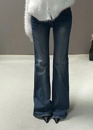 STANDARD LOW BOOTSCUT PANTS