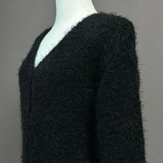 FEATHER V-NECK CARDIGAN