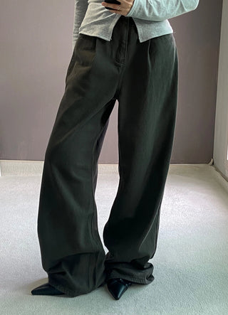 EASY TUCK PANTS