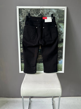 DOBY CAPRI PANTS
