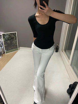 SHIRRING LOW BOOTSCUT PANTS