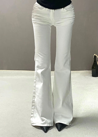 SHIRRING LOW BOOTSCUT PANTS