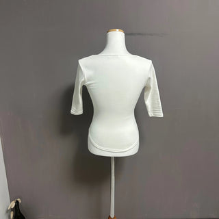 WHO U-NECK TEE