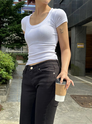 MOZZI TEE