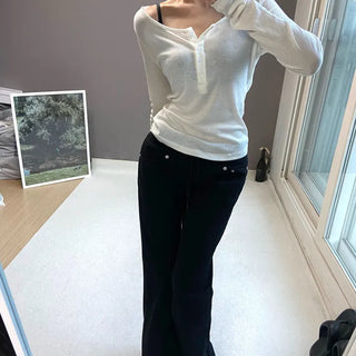 SOFT BUTTON TEE