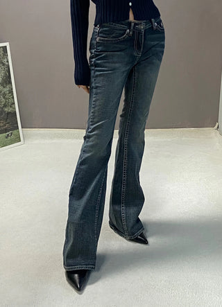 BETTY LOWRISE BOOTSCUT PANTS