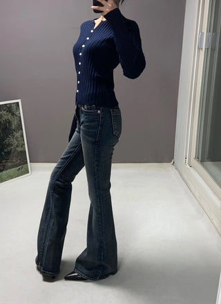 BETTY LOWRISE BOOTSCUT PANTS