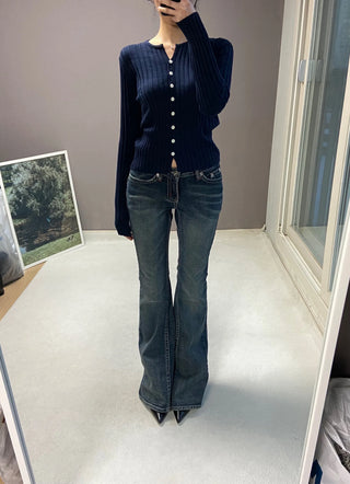 BETTY LOWRISE BOOTSCUT PANTS