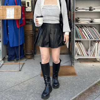 Leather pleated skirt