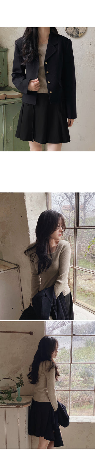 Semi-square knit