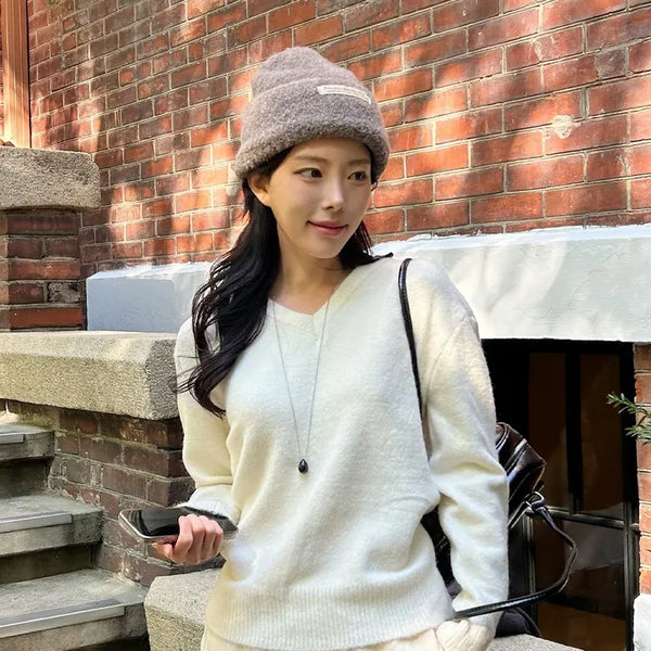 [Face-Erasing] Boucle Angora Beanie