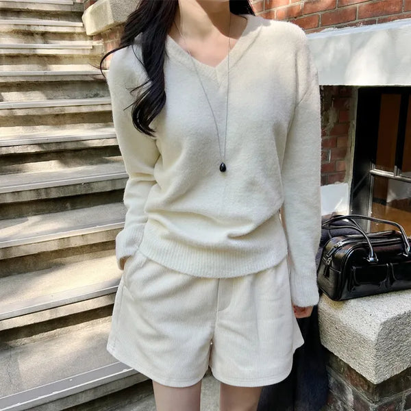 [Daily Look] Mohair V-neck Knit