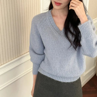 [Daily Look] Moko Wool V-Neck Knit