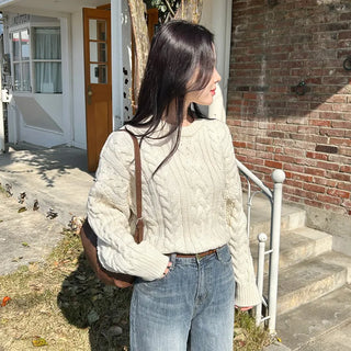 [Lovely] Cable Knit