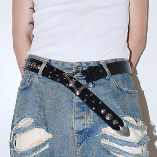 Skull Rivet Belt
