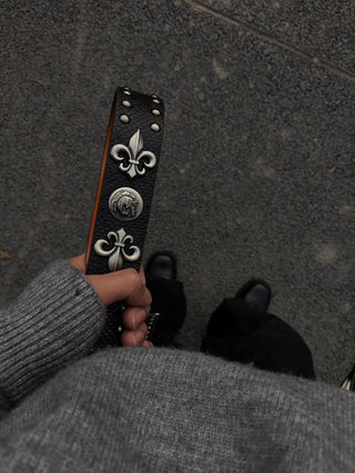 Skull Rivet Belt