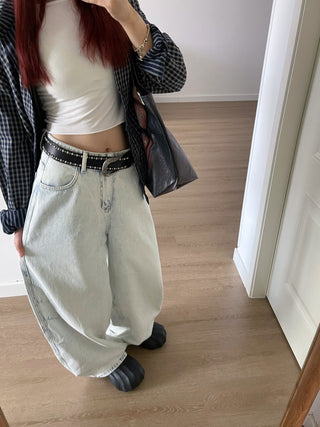Black Rivet Belt