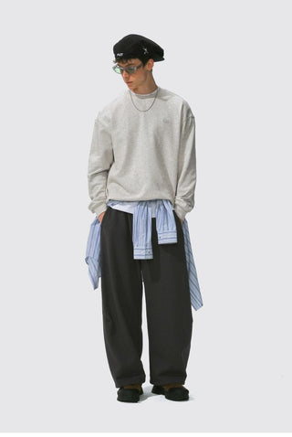 [Monterest] Relaxed Fit Logo Embroidered Sweatshirt