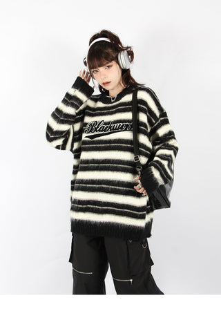 Striped  loose round neck knitted sweater