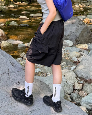 String cargo shorts