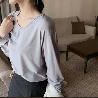 Soft U-neck T-shirt - 6 colors