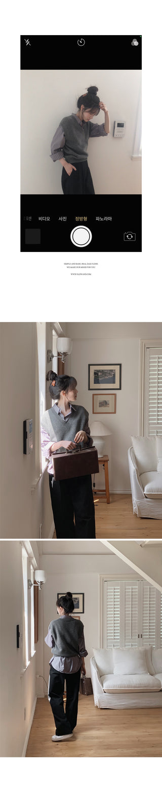 Wide cotton slacks with pleats