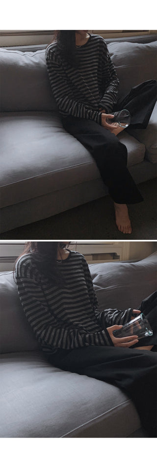 Wide cotton slacks with pleats