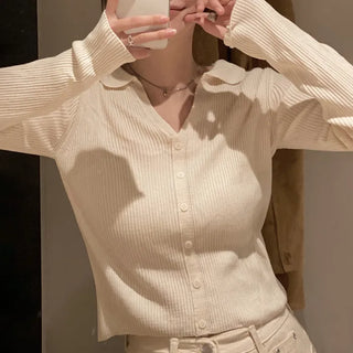 Cardigan-style ribbed collar knit