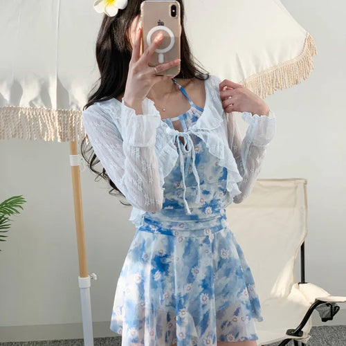 One-piece swimsuit set with cardigan frilled blue flower underwear and non-exposure swimsuit