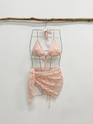 Pink fringe piece bikini with a three-piece skirt a vacation strap halterneck swimsuit