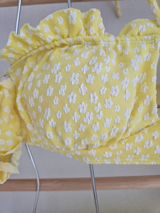 Short-sleeved off-shoulder bikini piece piece floral yellow ribbon swimsuit