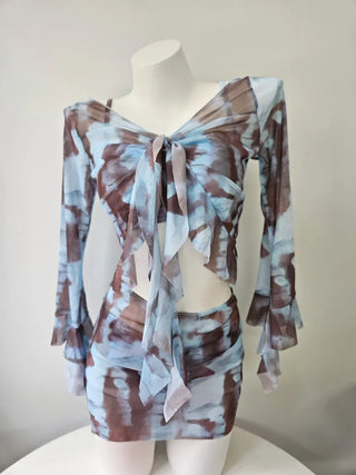 piece tie-dye bikini frill sky blue cover-up skirt included belly-covering body-covering swimsuit