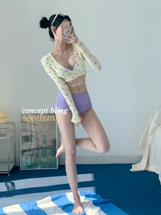 Cute high-waisted purple and purple ribbed three-piece heart-strap bikini with cardigan