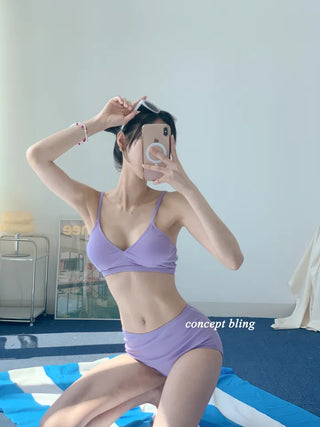 Cute high-waisted purple and purple ribbed three-piece heart-strap bikini with cardigan