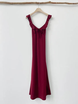Resort long one-piece dress in wine ivory  sleeveless nasi string ribbon A-line