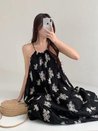 Resort long one-piece black sleeveless strapless wrinkle-free beach dress