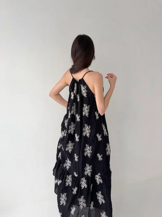 Resort long one-piece black sleeveless strapless wrinkle-free beach dress