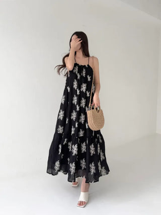 Resort long one-piece black sleeveless strapless wrinkle-free beach dress