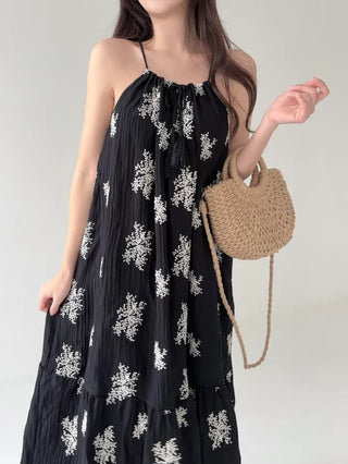 Resort long one-piece black sleeveless strapless wrinkle-free beach dress