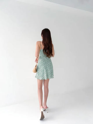 Green mini one-piece resort look vacation travel sleeveless nasi summer one-piece