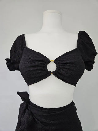 piece off-shoulder swimsuit / color green black and white cover-up off-shoulder short-sleeved bikini