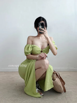 piece off-shoulder swimsuit / color green black and white cover-up off-shoulder short-sleeved bikini