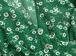 Short-sleeved resort long one-piece / V-neck team green floral flower