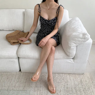 Slim tight sleeveless strappy tube top flower pattern chiffon one-piece dress.