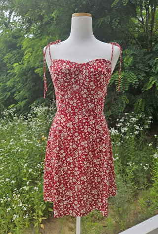 sleeveless nasi sleeveless mini floral banding one-piece